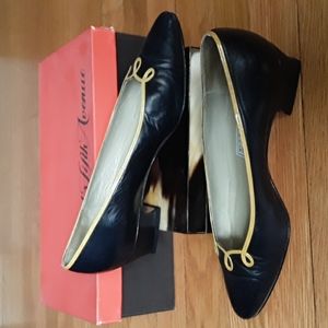 Saks Fifth Ave Low Heeled Pumps, Navy with cream trim, Size 5M